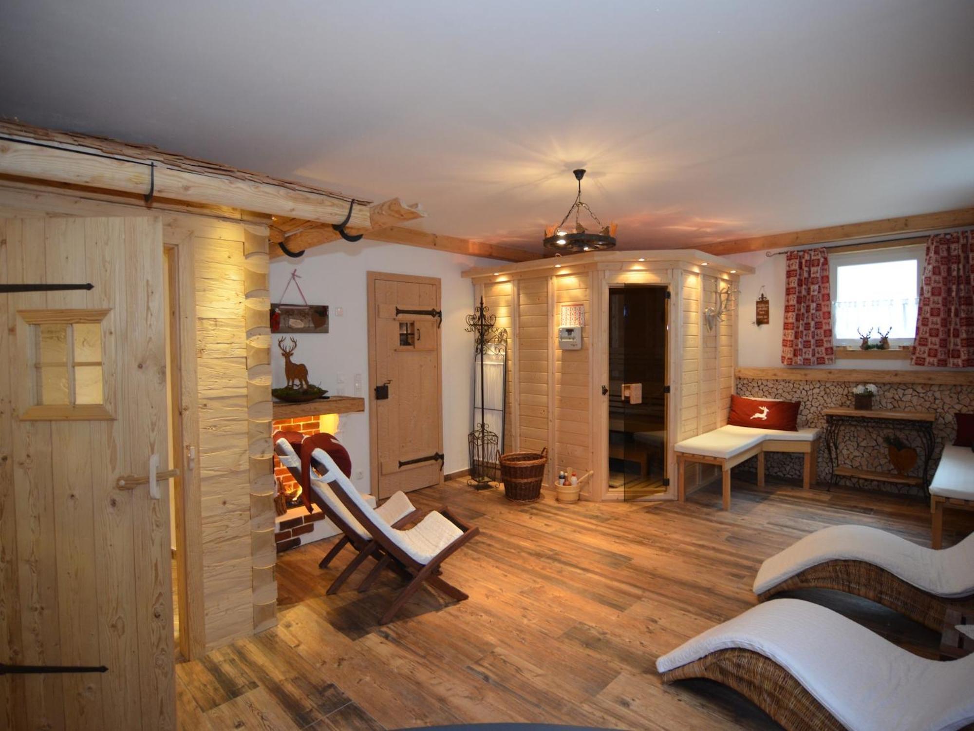 Alluring Holiday Home In Ubersee With Whirlpool Bagian luar foto