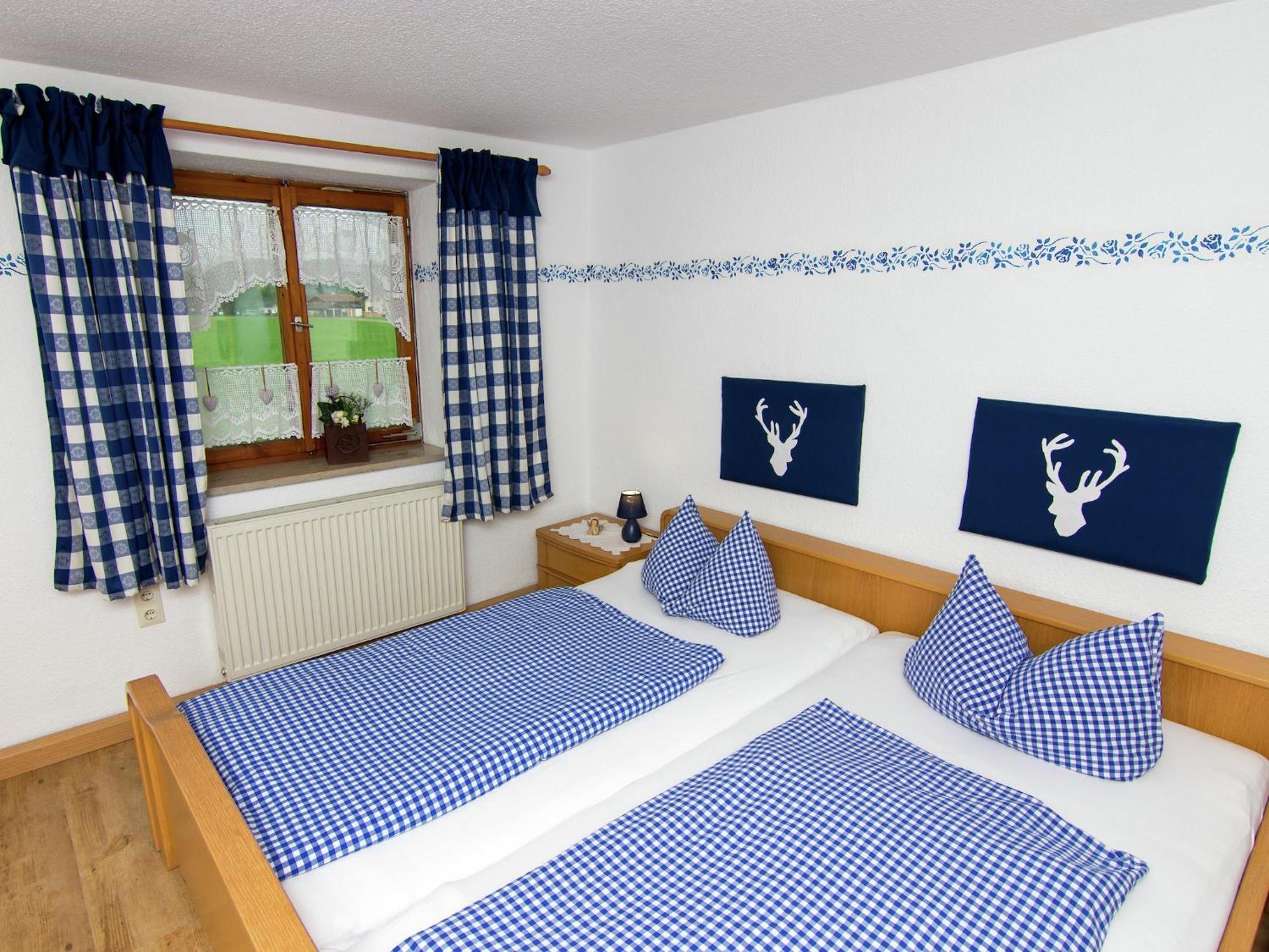 Alluring Holiday Home In Ubersee With Whirlpool Bagian luar foto