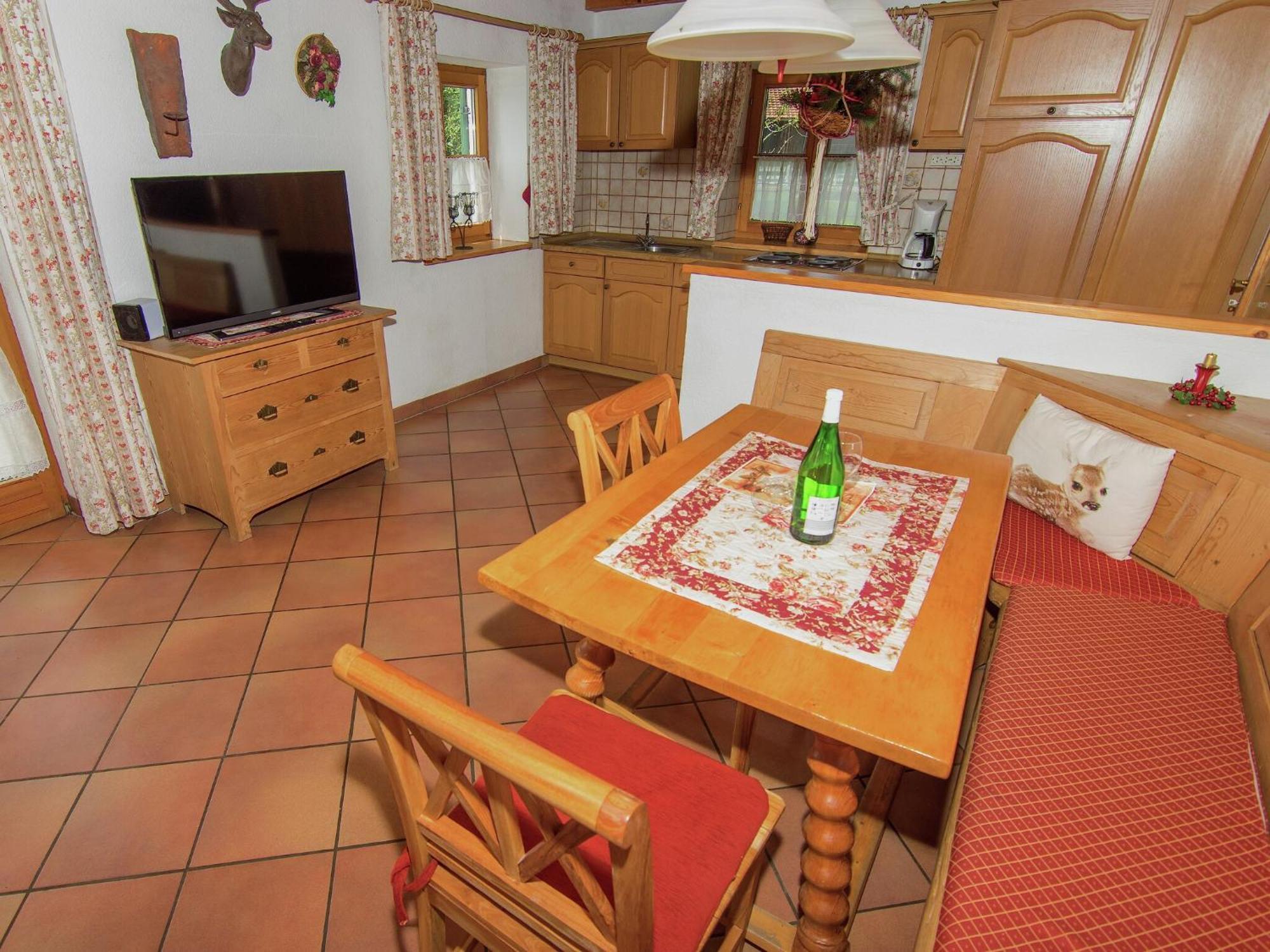 Alluring Holiday Home In Ubersee With Whirlpool Bagian luar foto