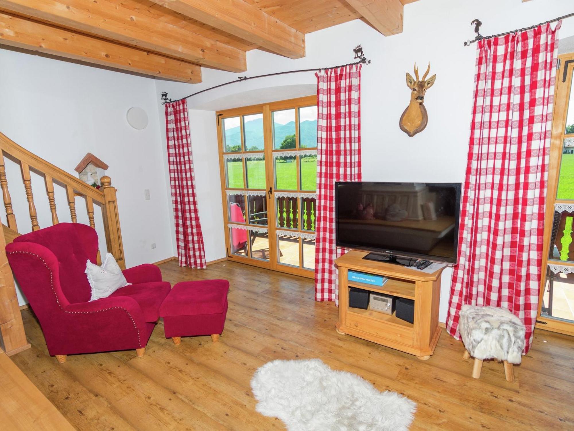 Alluring Holiday Home In Ubersee With Whirlpool Bagian luar foto