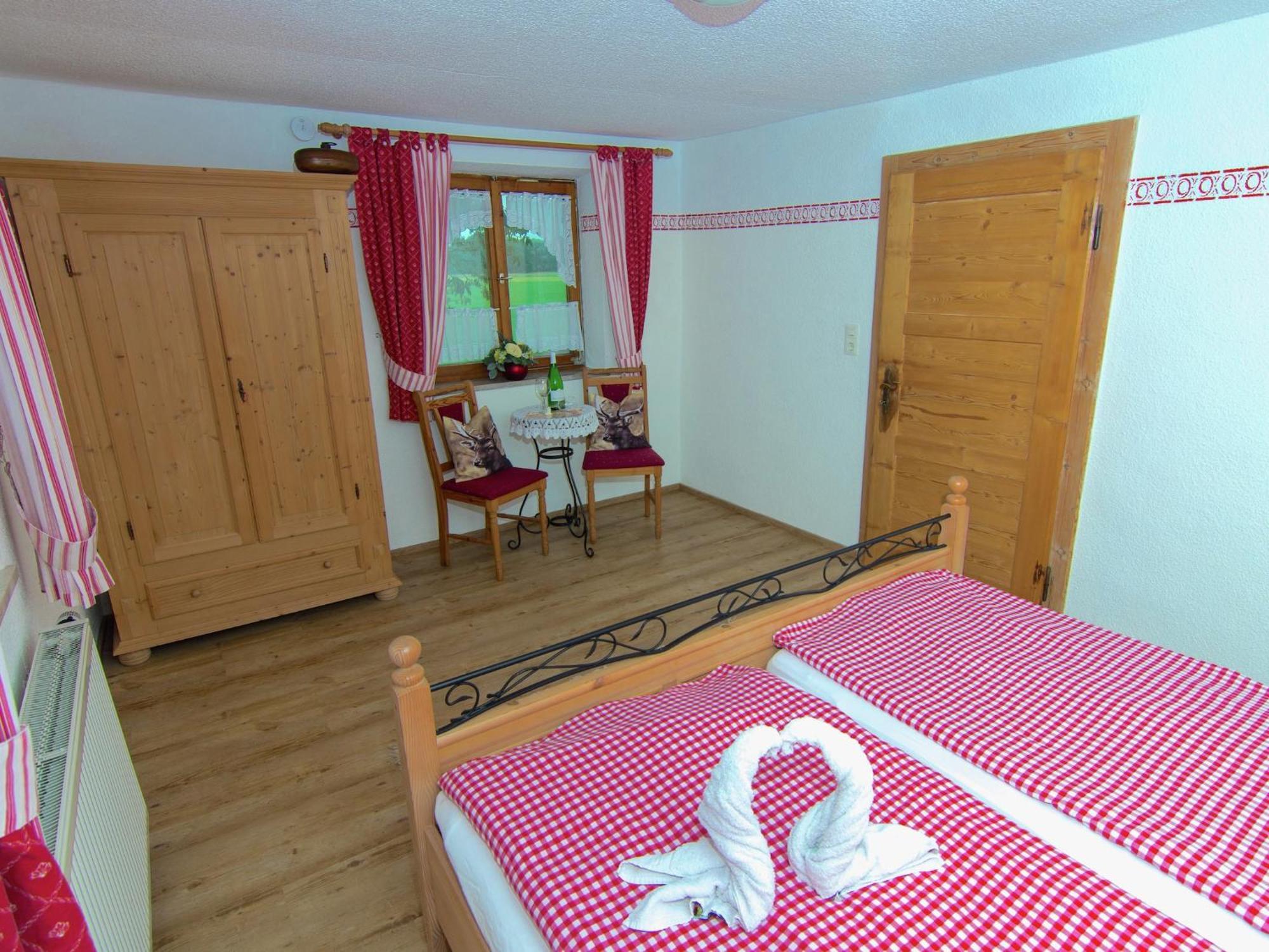 Alluring Holiday Home In Ubersee With Whirlpool Bagian luar foto