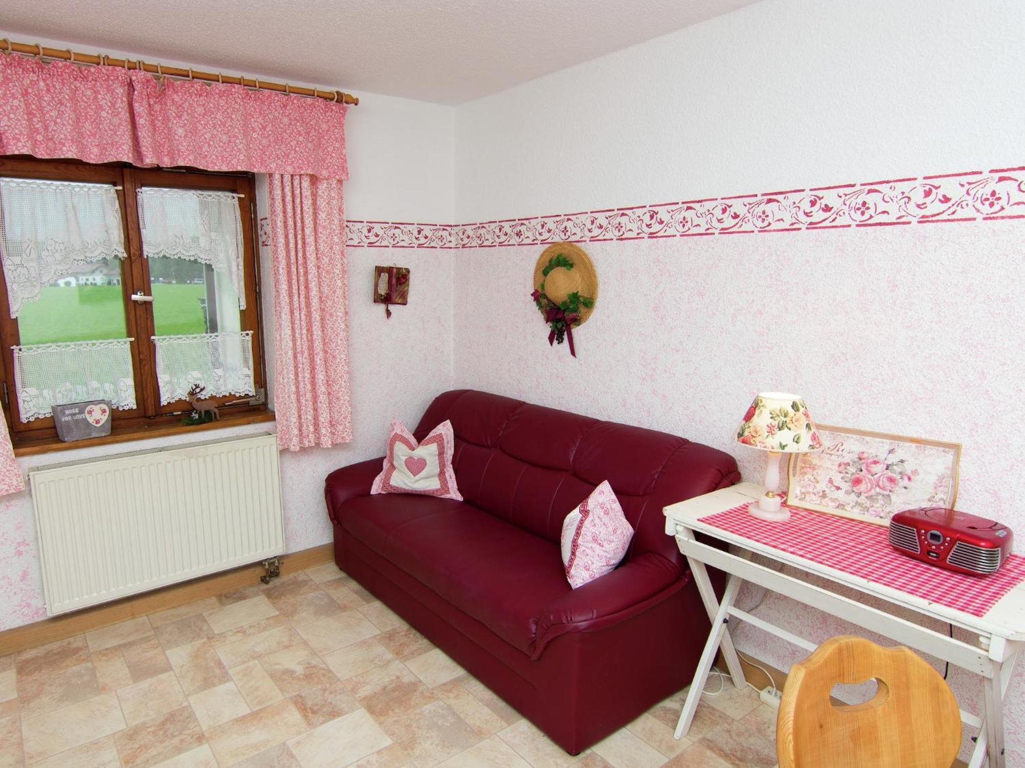 Alluring Holiday Home In Ubersee With Whirlpool Bagian luar foto